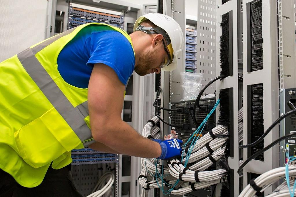 structured cabling technician by The Network Installers