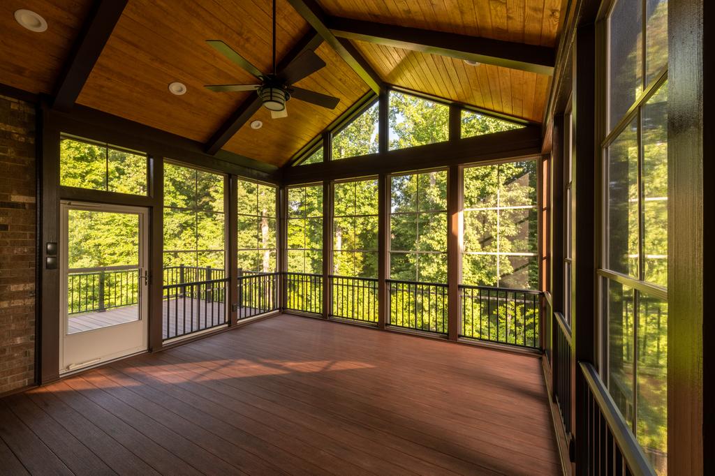 Modern Minimalist Sunroom