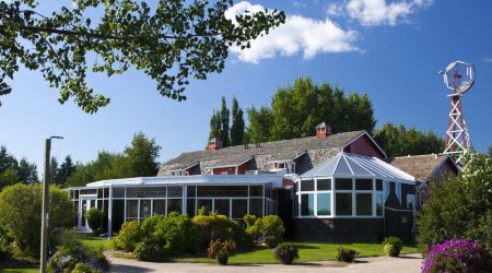 How to Pick the Right Sunroom Addition Contractor